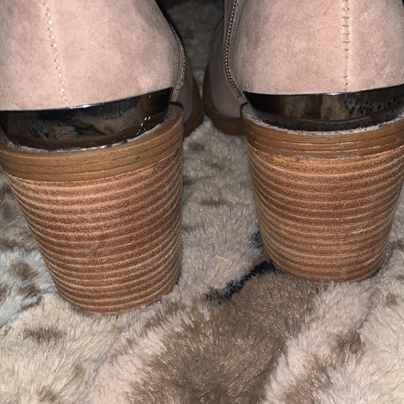 Steve Madden Shutter Boots — 8.5/9 (fits like 8/8.5) - Picture 3 of 13